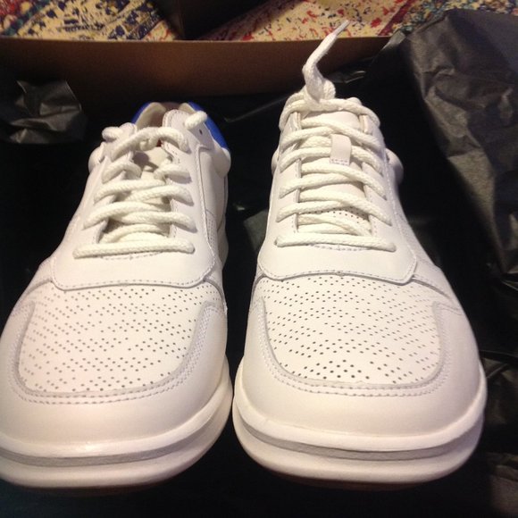 UGG Men's Slayte Stripe White leather Fashion Sneakers 11.5M New in Box - Picture 7 of 10